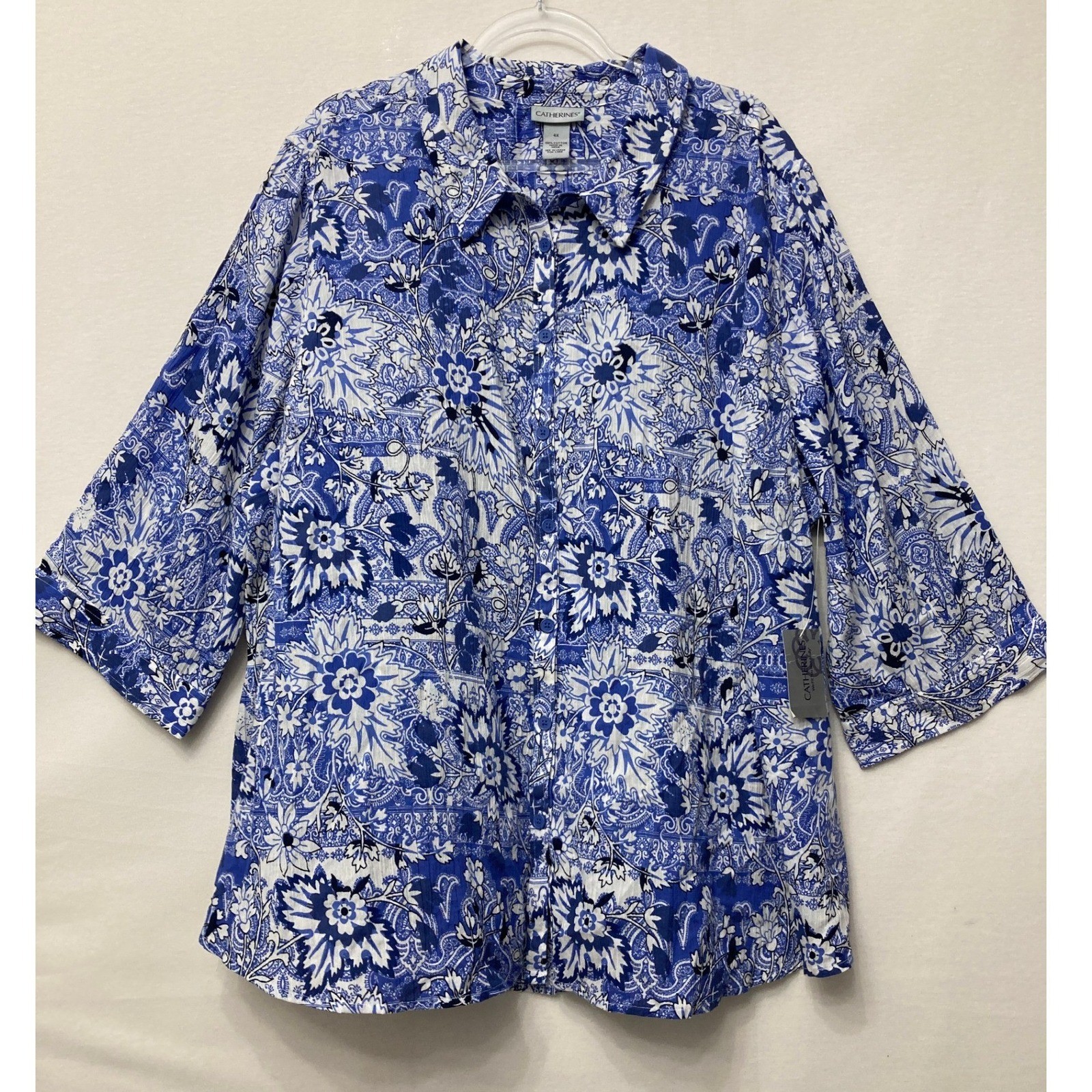 New Catherines Button Down Shirt 4X Blue Floral Artsy Cotton 3/4 Sleeve Top New Catherines Button Down Shirt 4X Blue Floral Artsy Cotton 3/4 Sleeve Top