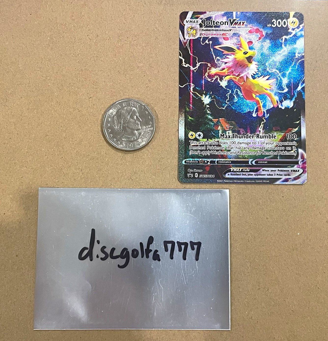 Jolteon VMAX SWSH184 Holo Promo - SWSH Sword & Shield Promos EN 2021 300 HP Jolteon VMAX SWSH184 Holo Promo - SWSH Sword & Shield Promos EN 2021 300 HP