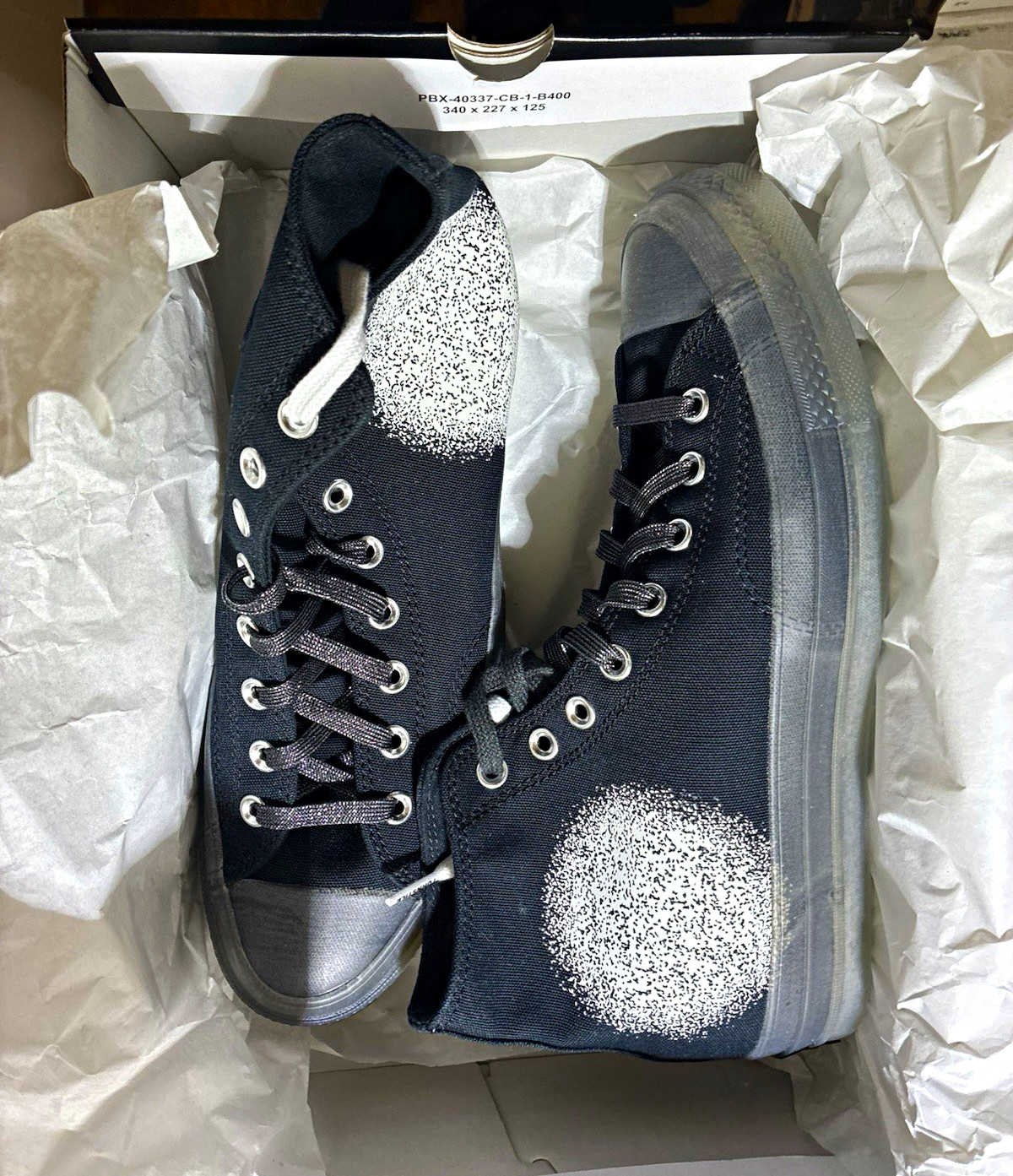 Converse turnstile glow on exclusive size 10