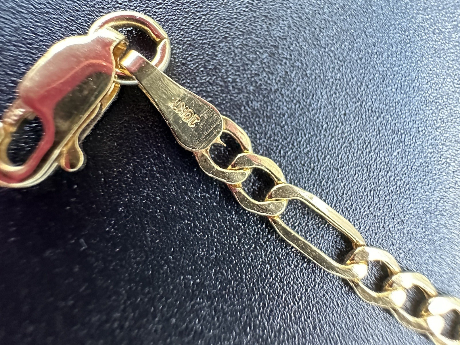 10K Solid Yellow Gold Unisex Bracelet 8 Inch 2 Grams Scrap Or Wear Not Scrap