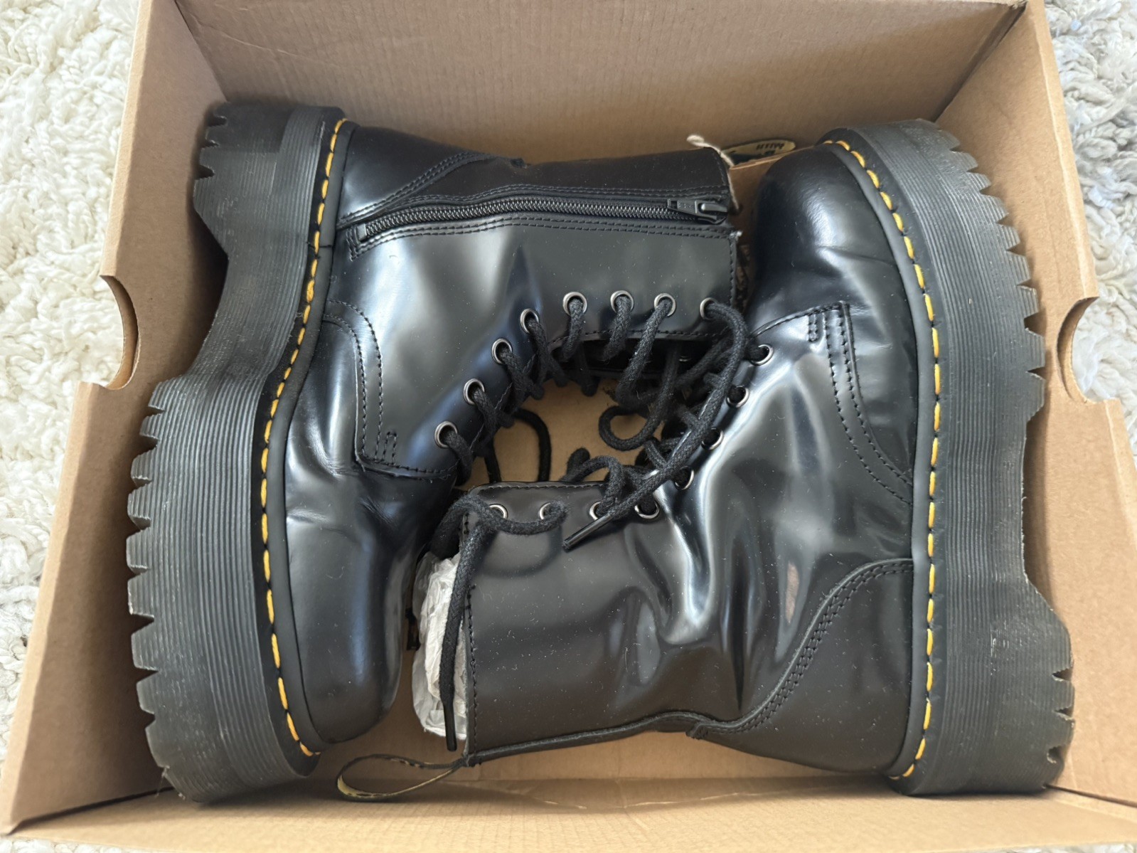 Doc Martin Platform Jadon boot, Size 7 Doc Martin Platform Jadon boot, Size 7