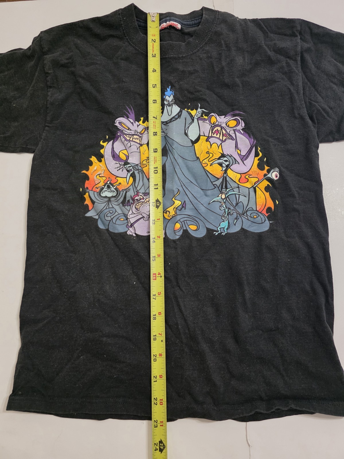 Rare Vintage Disney Hercules Villains & Hades Graphic Tee Size Youth Medium-flaw