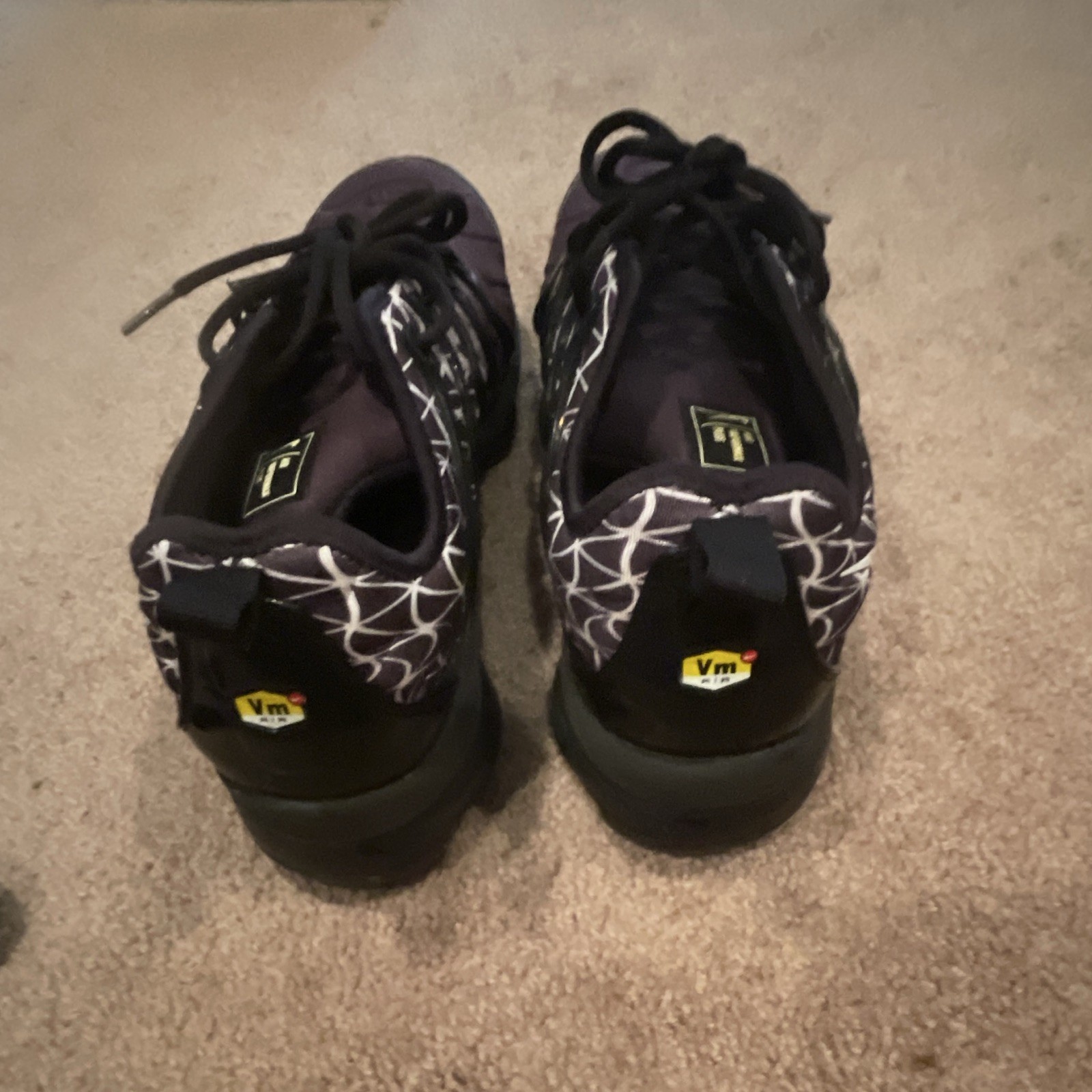 2019 Nike Air VaporMax Plus \'Geometric\' Men’s 9.5 excellent shape 