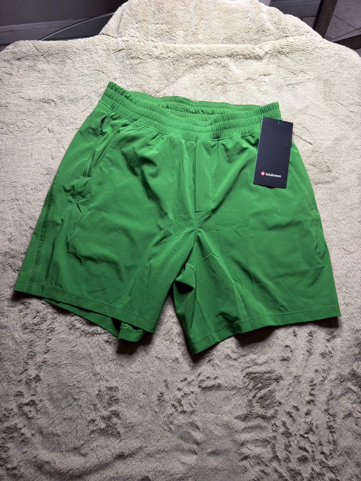 Lululemon Pace Breaker Shorts Men Medium Green Athletic Performance Drawstring Lululemon Pace Breaker Shorts Men Medium Green Athletic Performance Drawstring