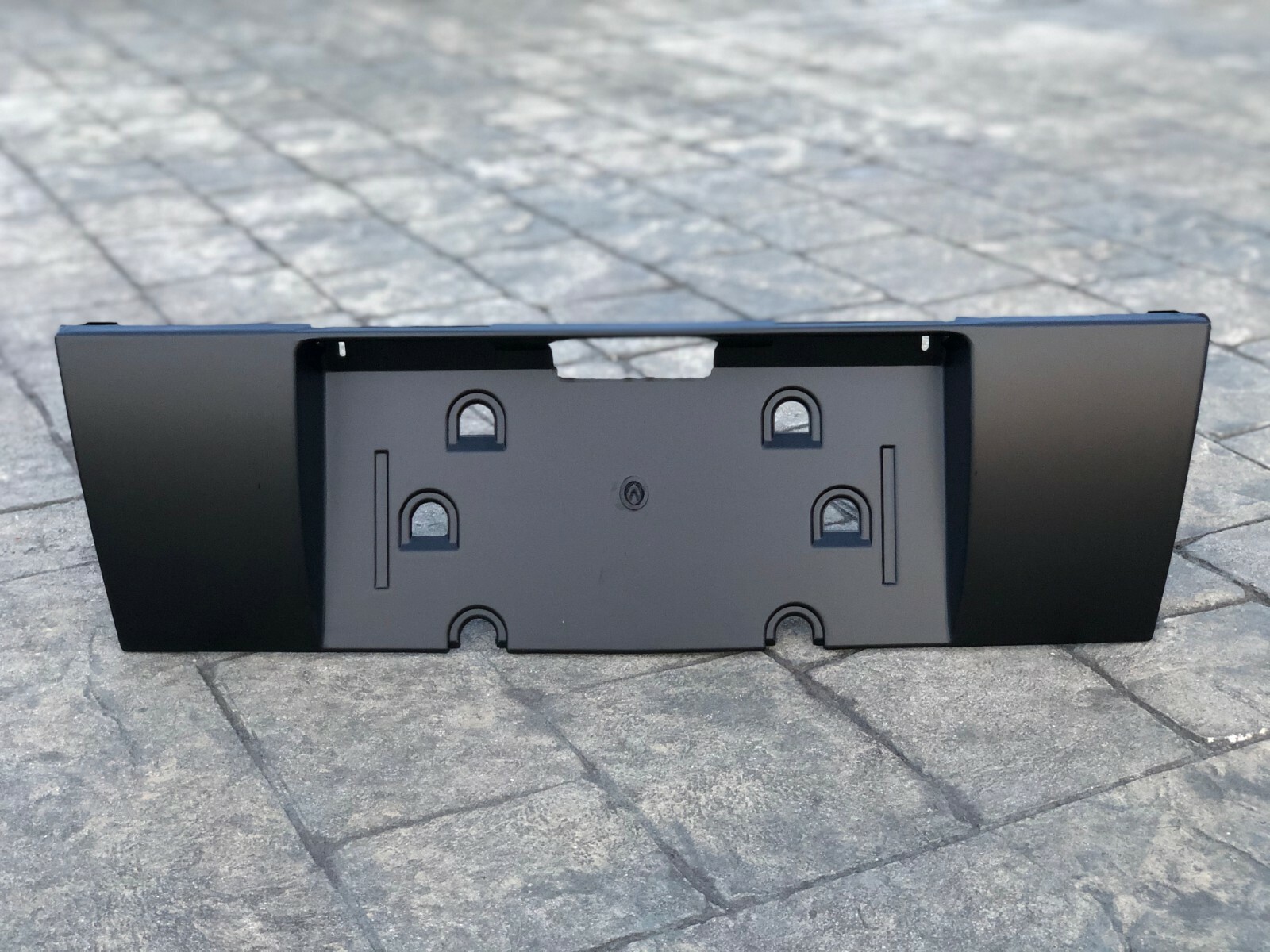 New BMW E30 License Plate Filler Heckblende 1988-1991 325i 325is 325ix