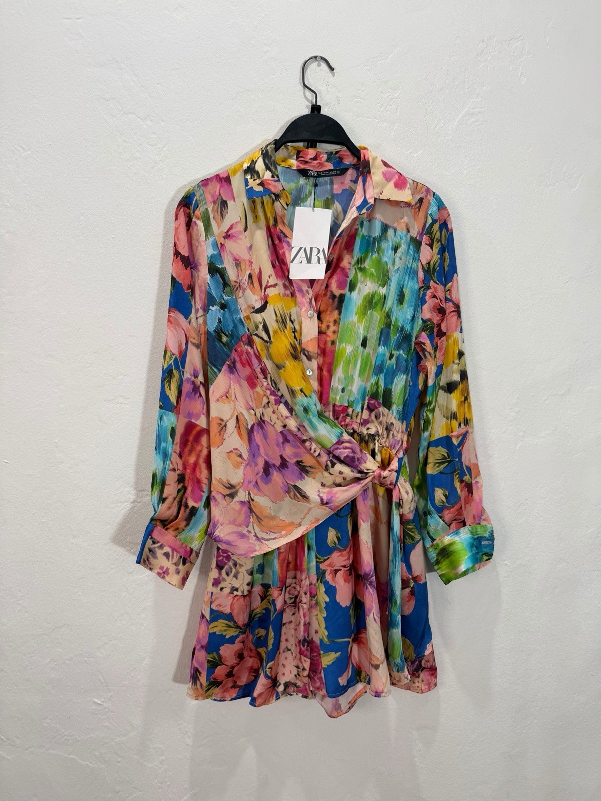New Zara Women’s Multicolor Floral Satin effect Tie Knot Romper Jumpsuit Size S