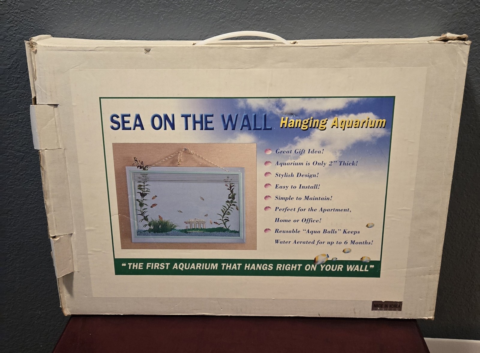 Vintage Sea On The Wall Hanging Aquarium In Original Box ☆Very Rare☆ Vintage Sea On The Wall Hanging Aquarium In Original Box ☆Very Rare☆