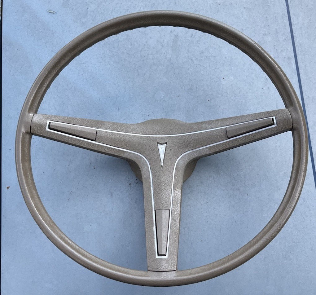 HTF Original GM 1969-72 Pontiac GTO Firebird LeMans Steering Wheel 9749802 *NICE