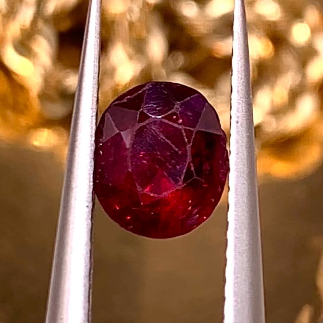 1Ct Natural Unheated Rare Antique Blood Red Spinel From Burma