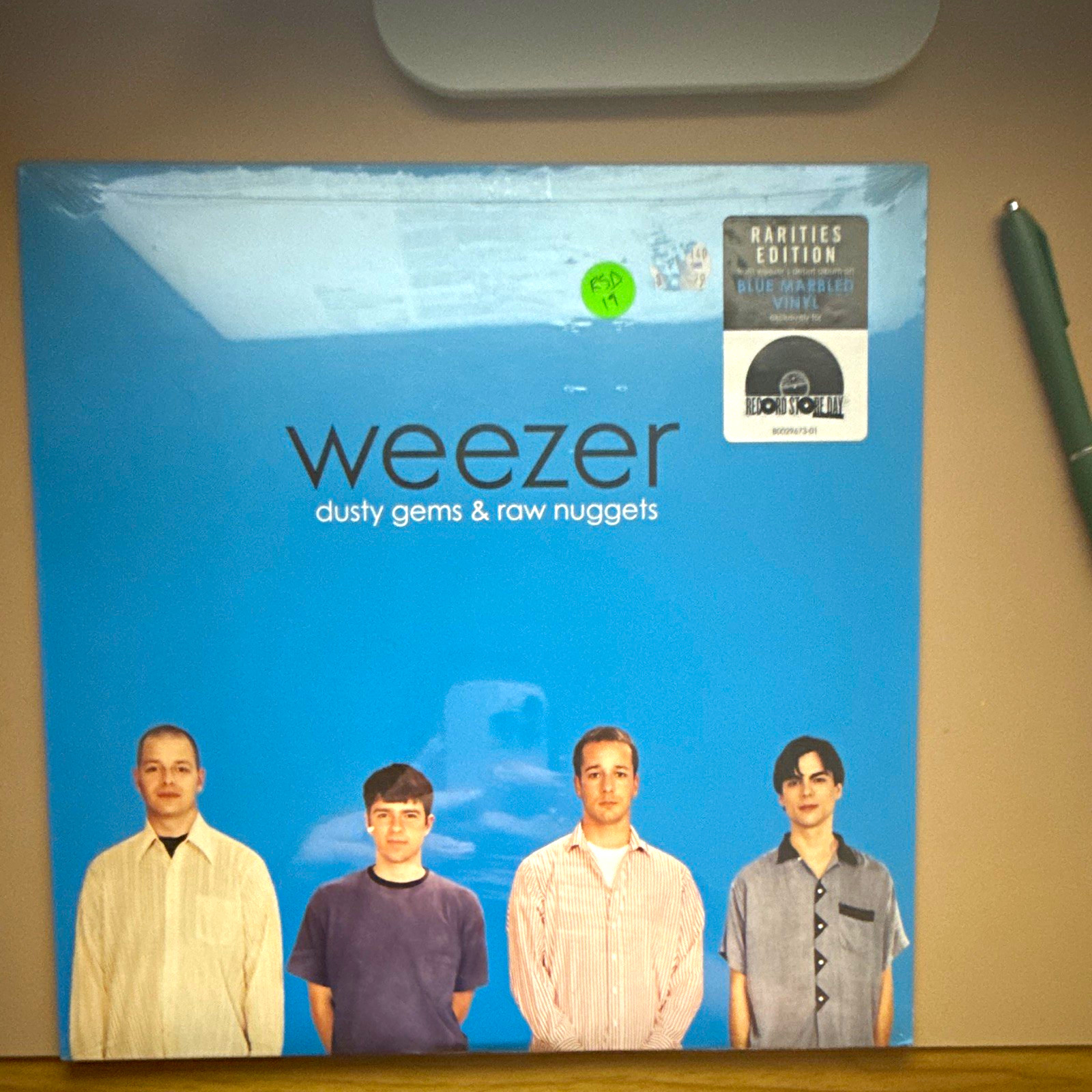 Weezer Dusty Gems & Raw Nuggets Rarities Edition Blue Marbled Vinyl LP Dent