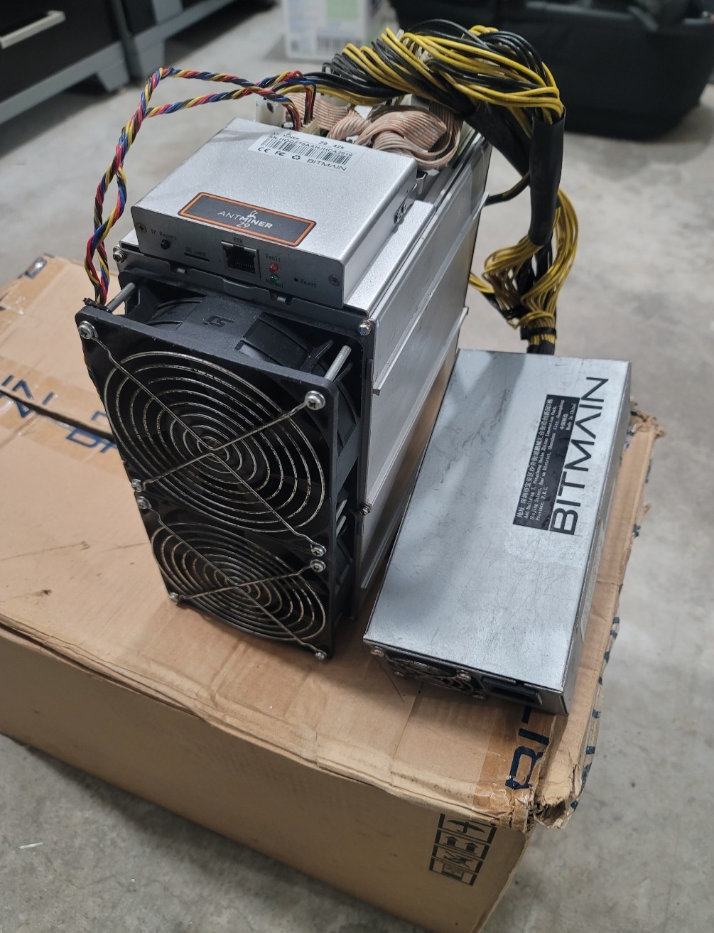 Bitmain Antminer BiG Z9 42K / 48k 100% Working Equihash Miner + PSU