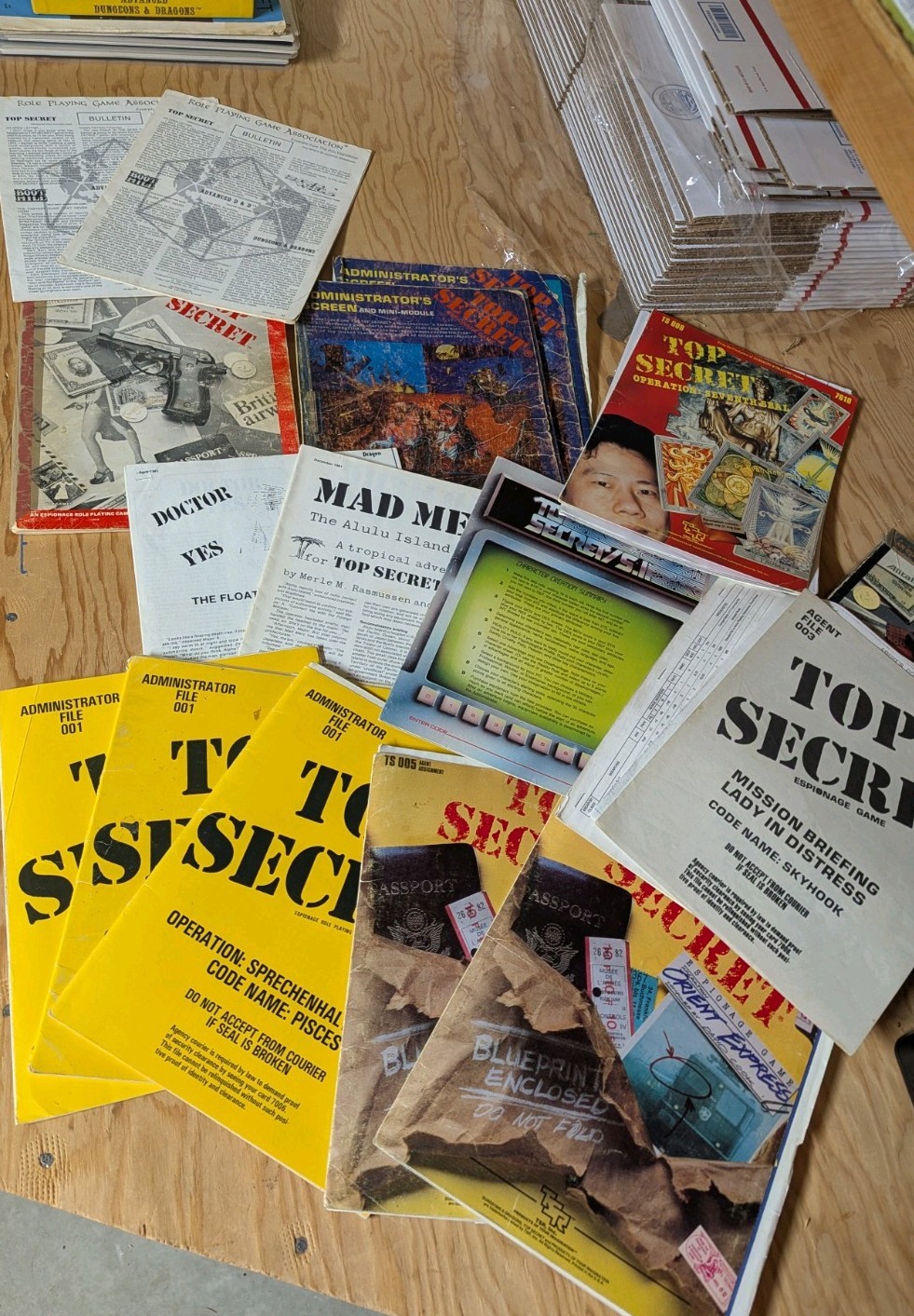 Vintage 1980s TSR Top Secret RPG Lot Vintage 1980s TSR Top Secret RPG Lot