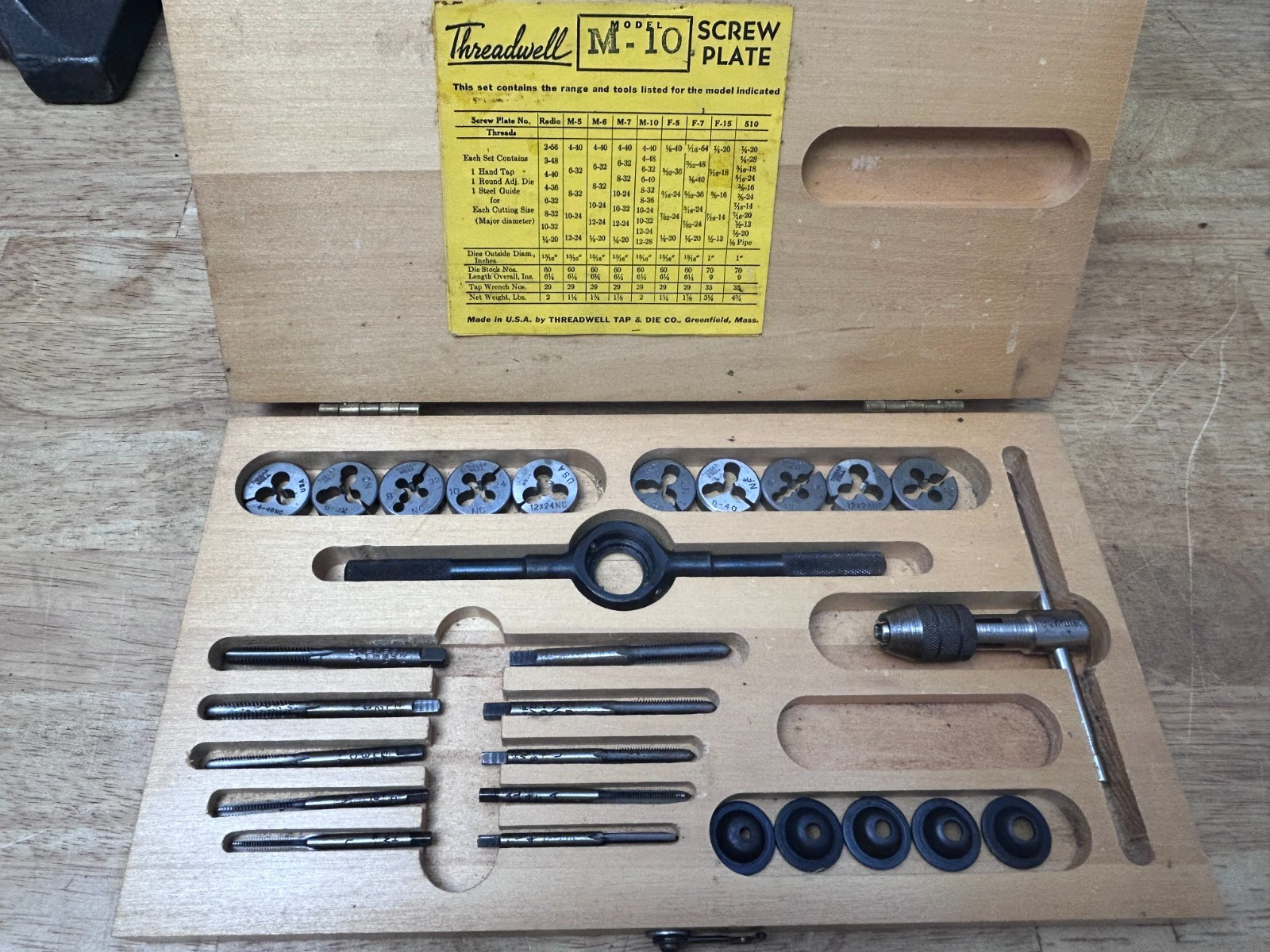 Vintage Threadwell SAE Screwplate M10 Tap Die Set Case Greensfield MA USA Nice Vintage Threadwell SAE Screwplate M10 Tap Die Set Case Greensfield MA USA Nice