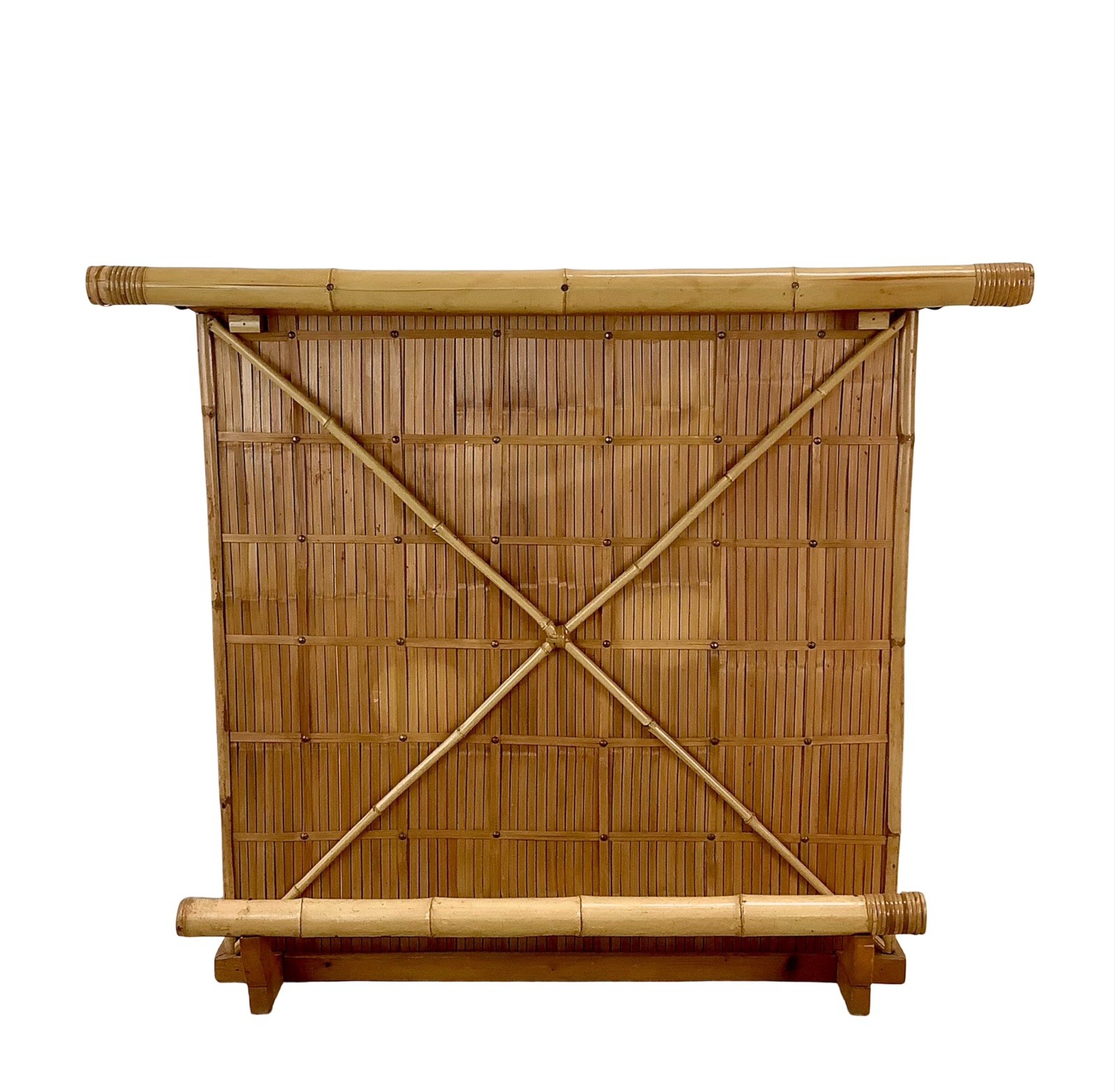 Vintage Bamboo Rattan Freestanding Dry Cocktail Bar