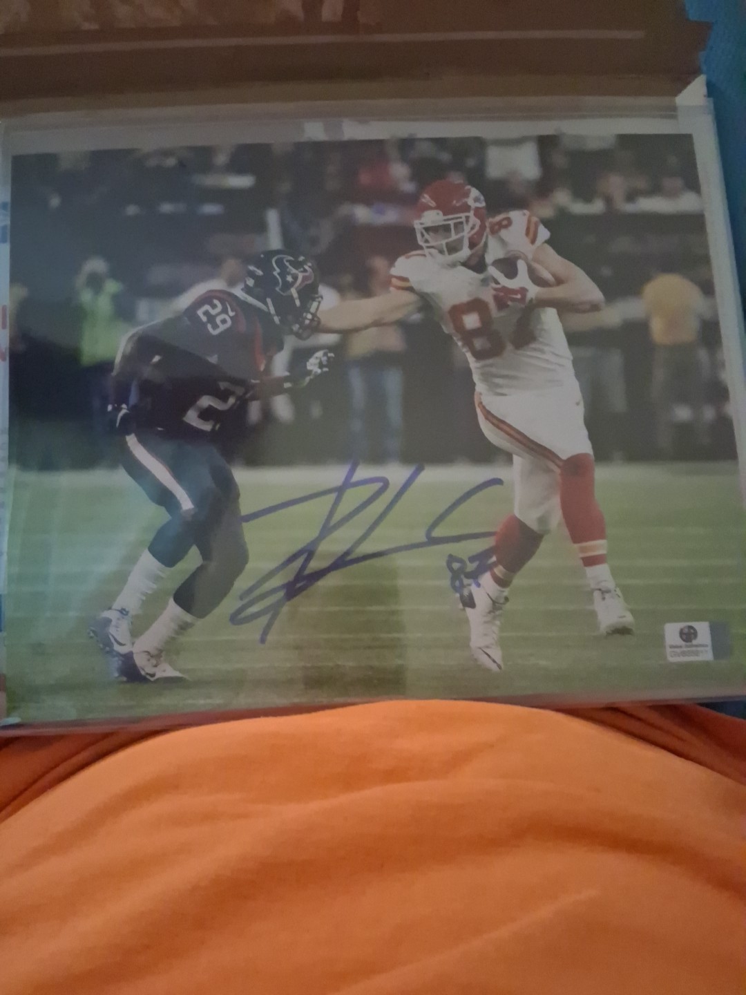 TRAVIS KELCE KANSAS CITY CHEIFS KC Hand Signed Autographed 8x10 Photo w COA