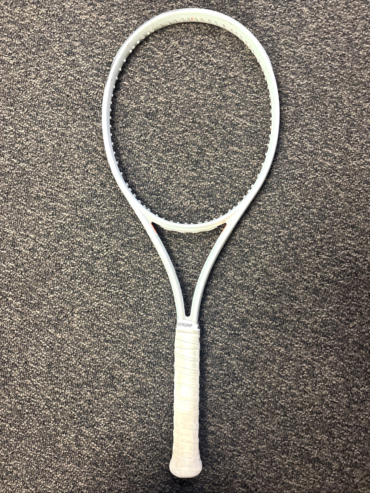 Wilson Shift 99 V1 16x20 - Good Condition - Grip size 2 (4 1/4) Wilson Shift 99 V1 16x20 - Good Condition - Grip size 2 (4 1/4)