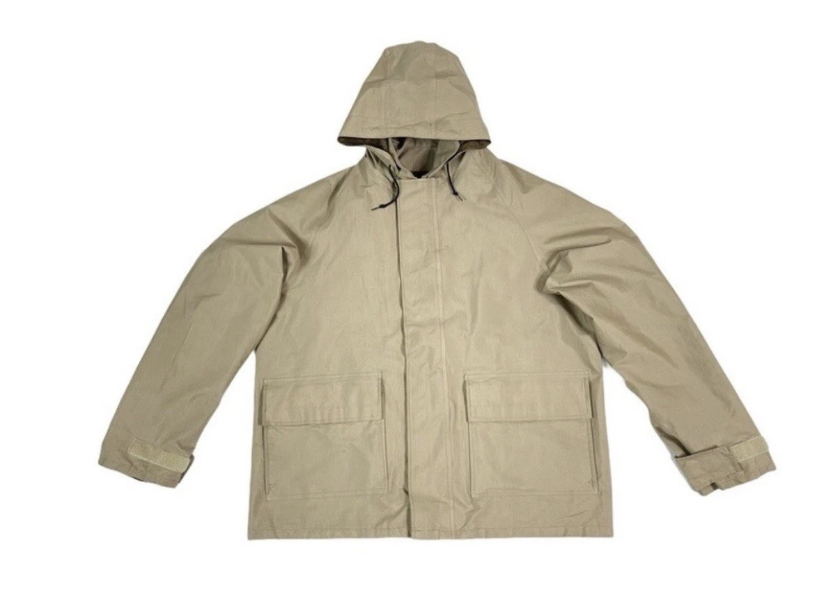 VTG Orvis Gore-Tex Wading Fishing Rain Jacket Men’s M Hooded Tan VTG Orvis Gore-Tex Wading Fishing Rain Jacket Men’s M Hooded Tan