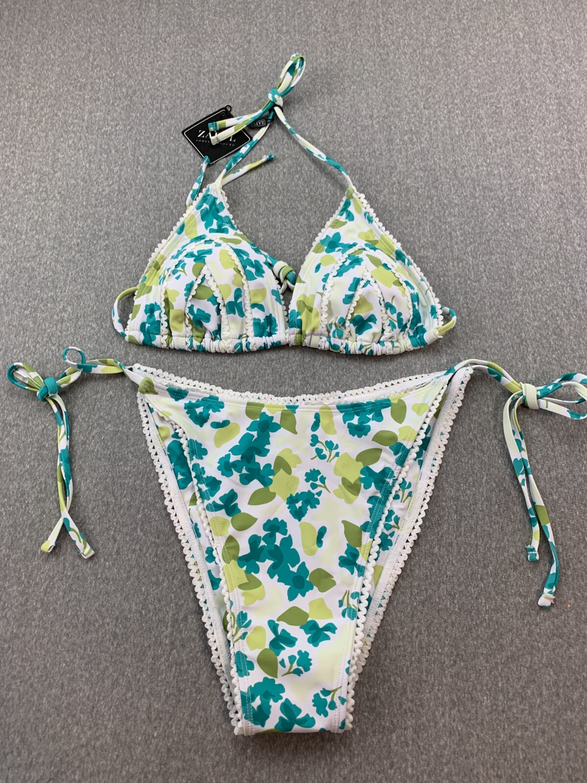 Zaful String Floral Bikini RicRac Detail 2 Pc Swimsuit Womens size Large Green Zaful String Floral Bikini RicRac Detail 2 Pc Swimsuit Womens size Large Green