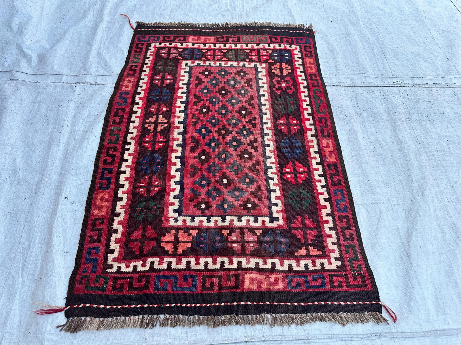 Vintage Turkmen Wool Kilim Rug 2\'9\