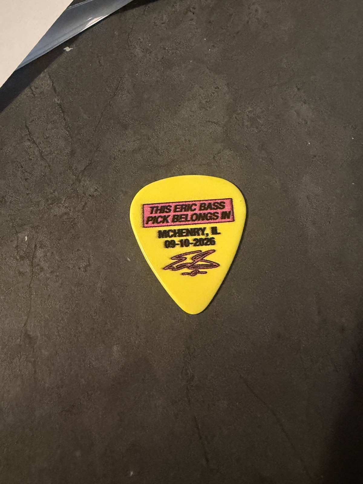 Shinedown Eric Bass Tour Guitar Pick McHenry 2026 Shinedown Eric Bass Tour Guitar Pick McHenry 2026