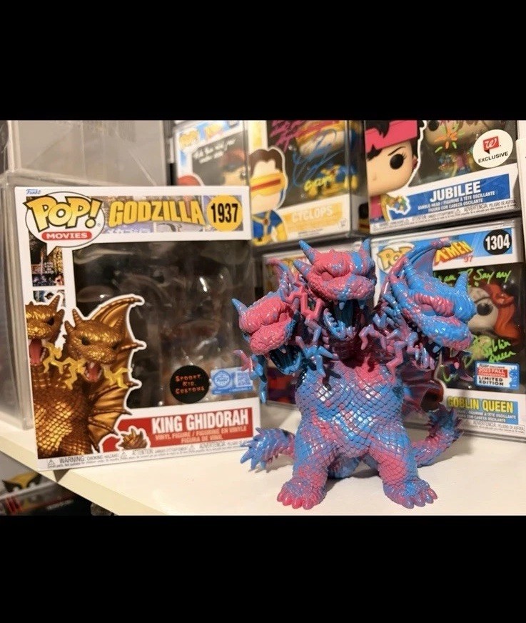 POP Godzilla 1987 King Ghidroah Super 6 inch cotton candy swirl custom painted 