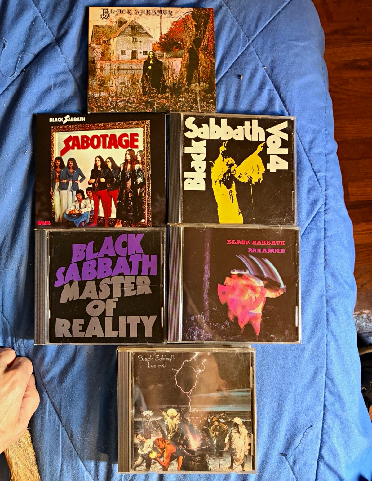 Black Sabbath CD Lot 6 Albums ST Paranoid Master of reality vol4 sabotage live