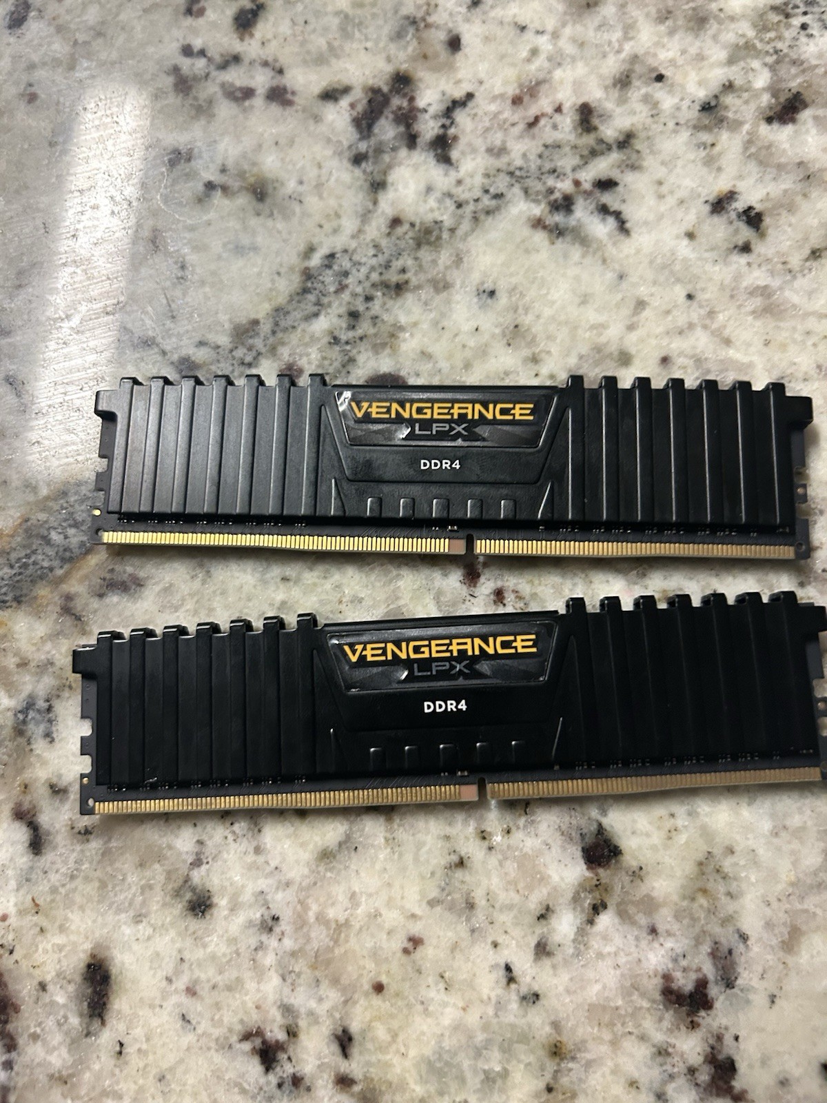 Corsair Vengeance LPX DDR4 Desktop Memory Kit 2x8GB, 16GB, 3200 DIMM