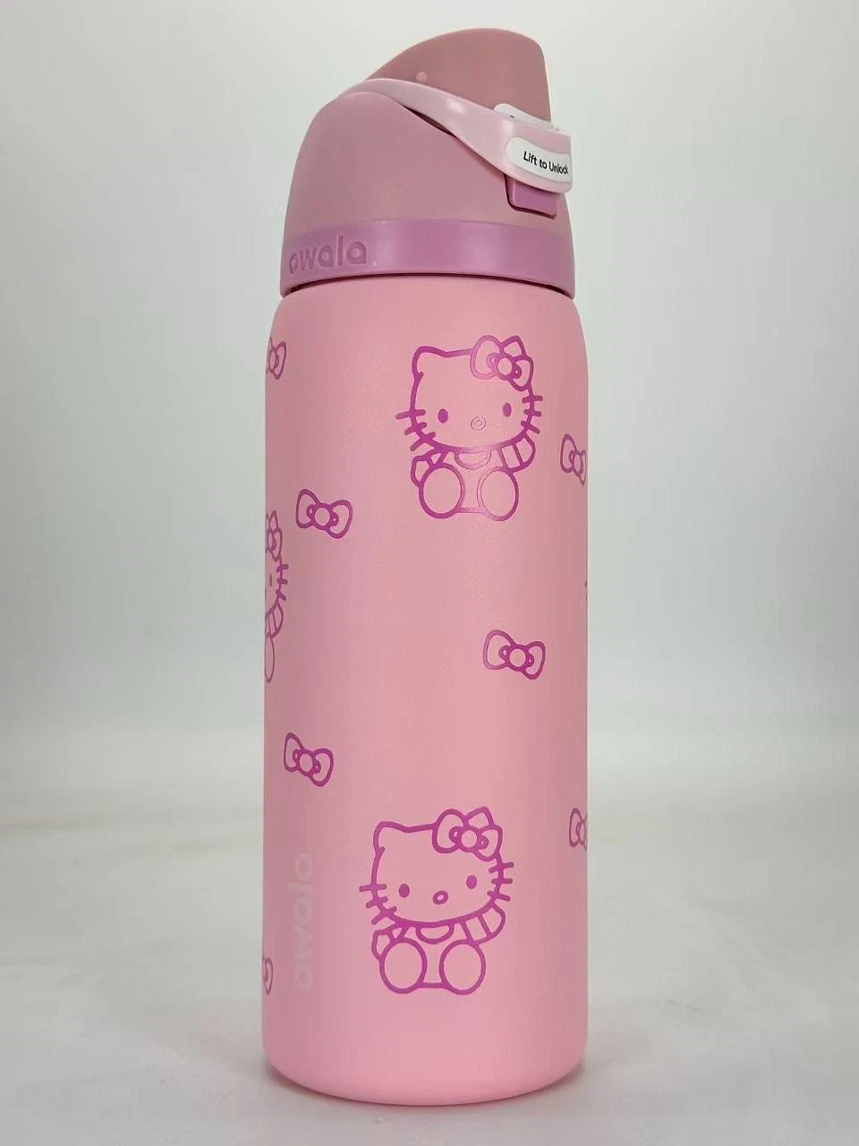 Owala x Hello Kitty 32 oz Pink Rose Quartz Water Bottle Limited Edition.