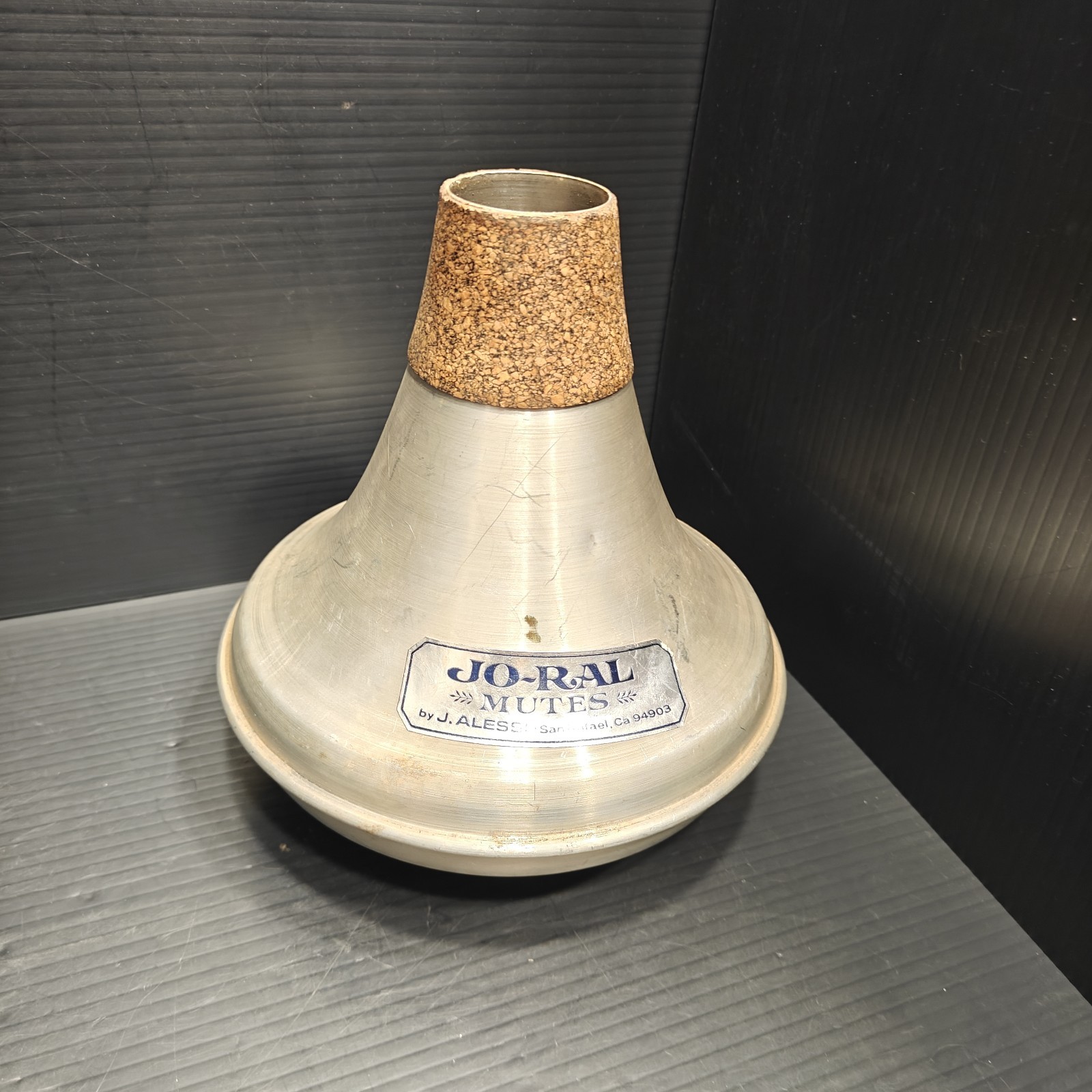 Vintage Jo-Ral J. Alessi Trumpet Cup Mute San Rafael CA Aluminum Cork