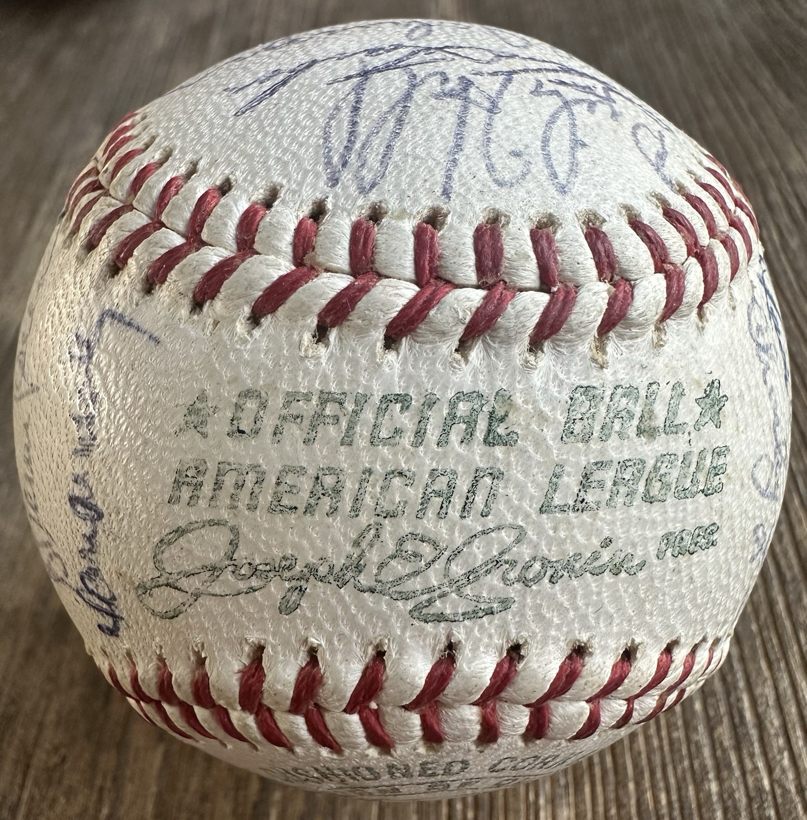 Baltimore Orioles 1964 Team Signed Original Baseball w/ Multiple Autographs Baltimore Orioles 1964 Team Signed Original Baseball w/ Multiple Autographs