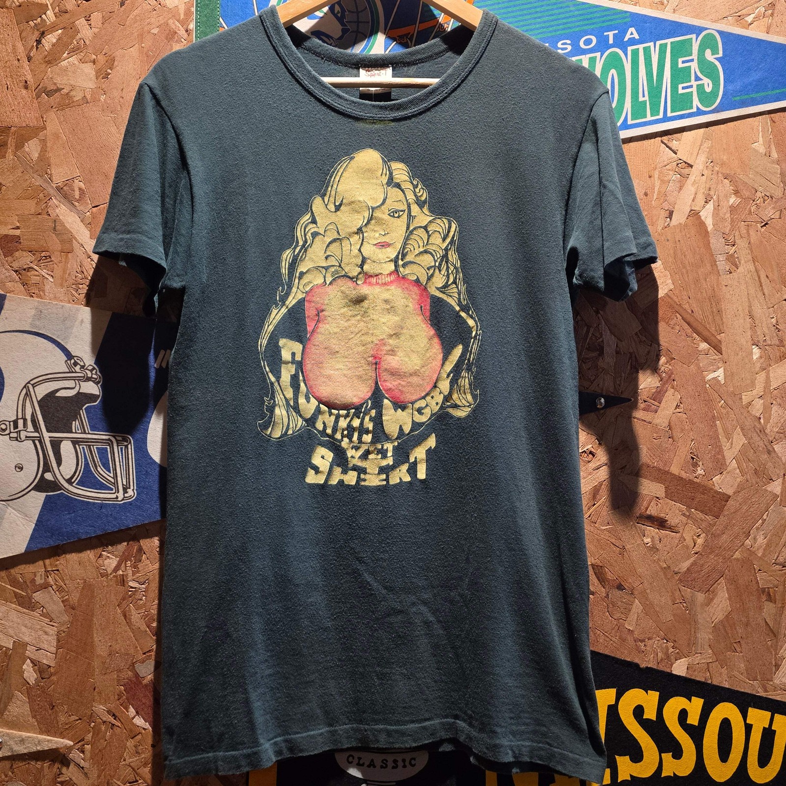 VTG 80\'s Funky WGBF Wet T-Shirt Contest Woman: Medium