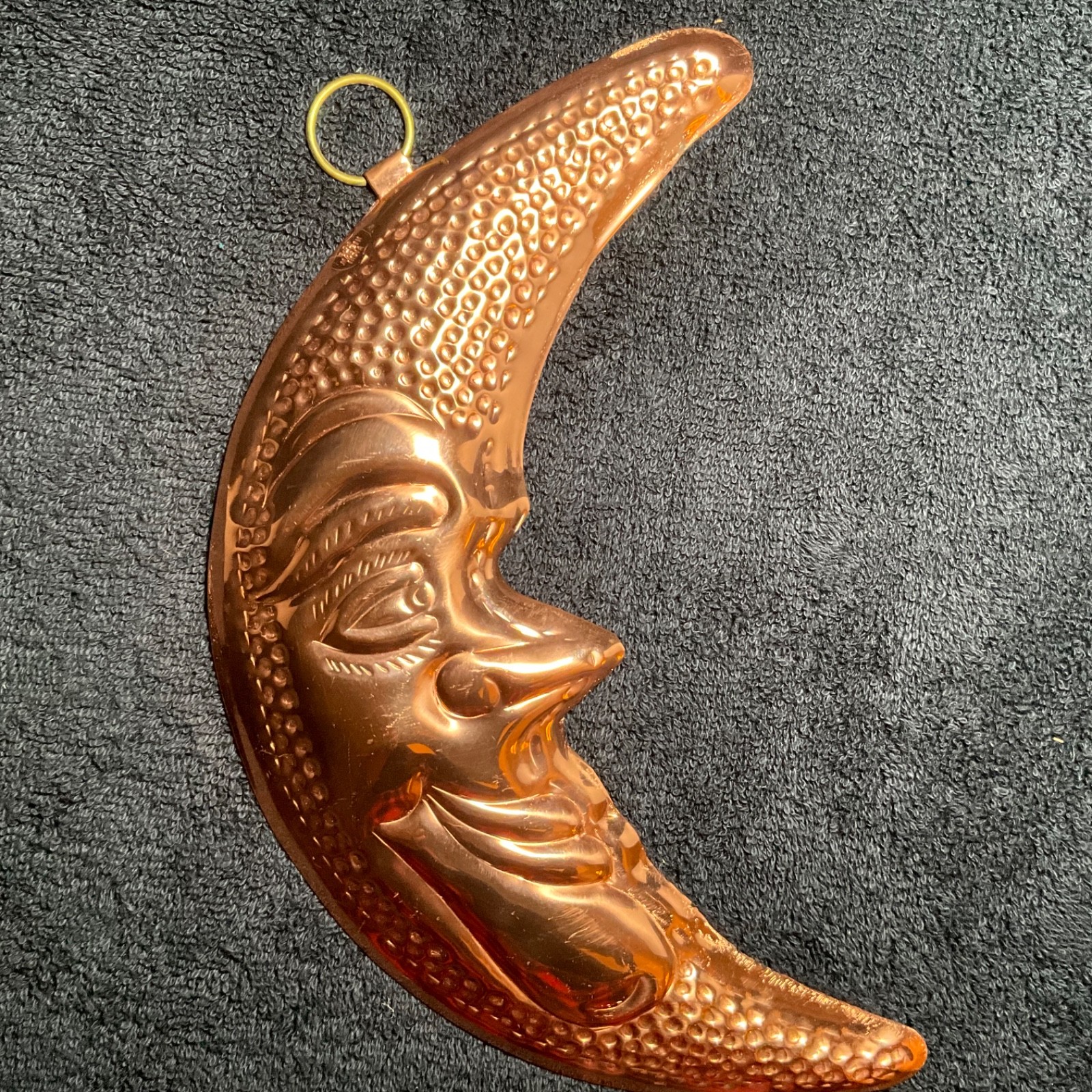 Vintage ODI Hammered Copper Crescent Moon Wall Decor Mold Cottage Core 10 Vintage ODI Hammered Copper Crescent Moon Wall Decor Mold Cottage Core 10