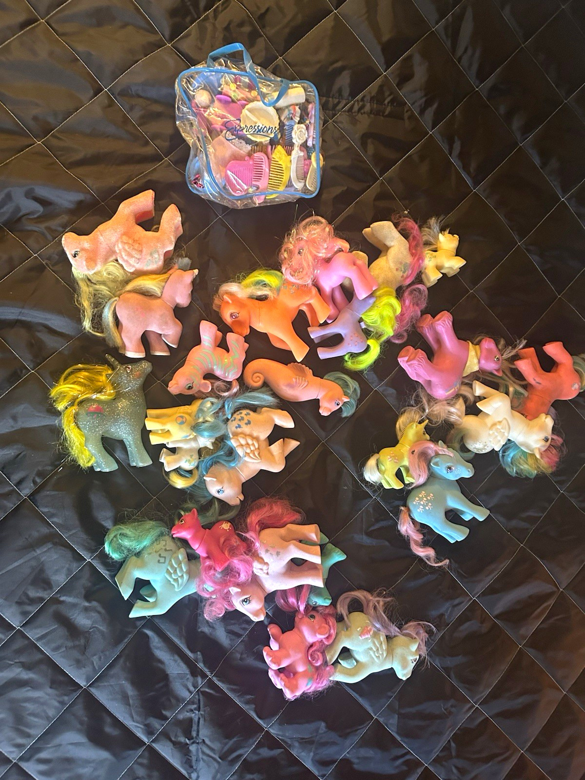 My Little Pony Small Figure Lot w/ Accessory Bag, Combs & Accessories My Little Pony Small Figure Lot w/ Accessory Bag, Combs & Accessories