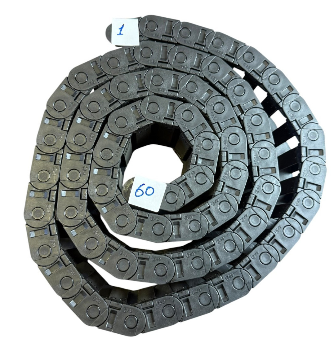 Igus B15i.5.038 170.5 Cable Drag Chain Energy Chain 76.3mm Wide Black Igus B15i.5.038 170.5 Cable Drag Chain Energy Chain 76.3mm Wide Black