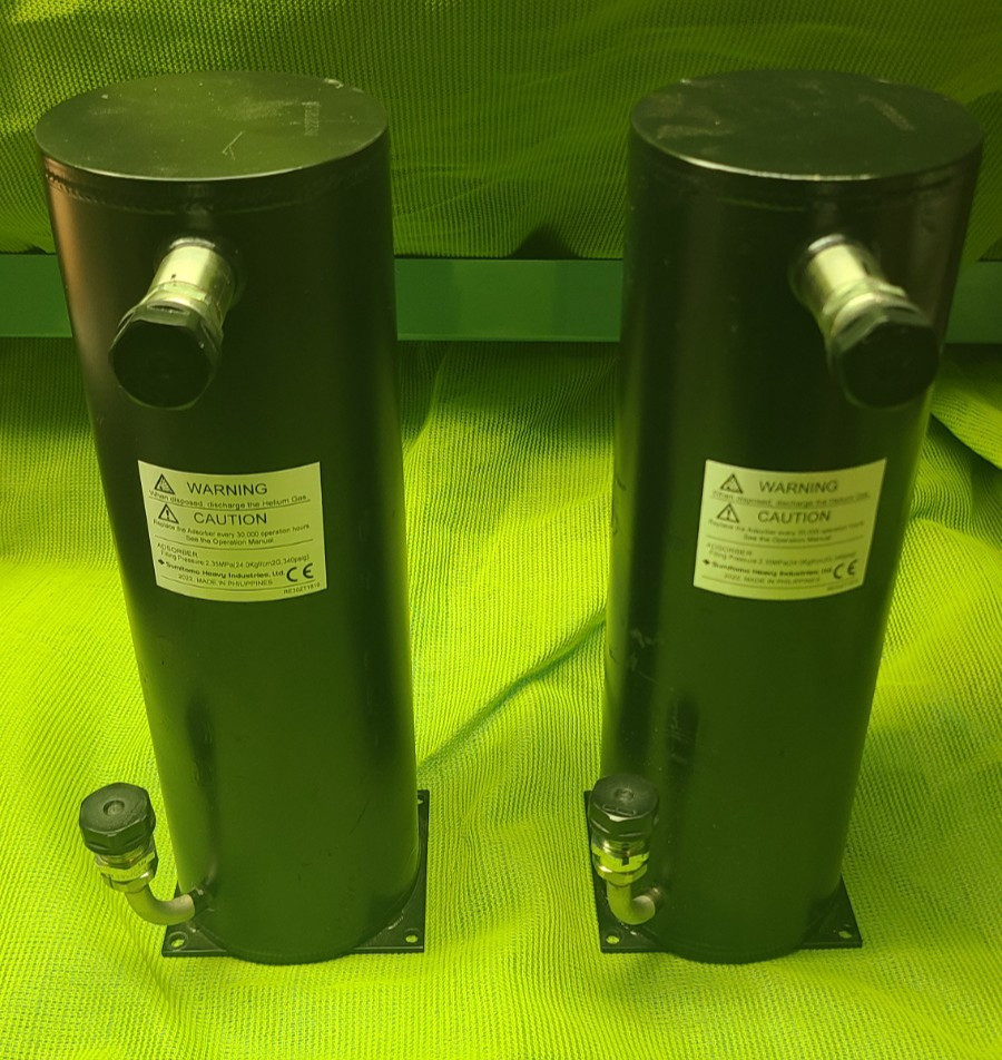Sumitomo Adsorber RE30ZT1810 S6221100A Helium Gas Compressor System Cryogenic Sumitomo Adsorber RE30ZT1810 S6221100A Helium Gas Compressor System Cryogenic