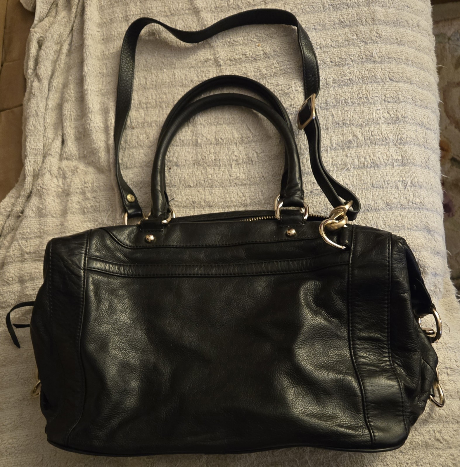 Rebecca Minkoff Black Leather Blue/Black Interier Pocketbook 14x10x8 Excellent Rebecca Minkoff Black Leather Blue/Black Interier Pocketbook 14x10x8 Excellent