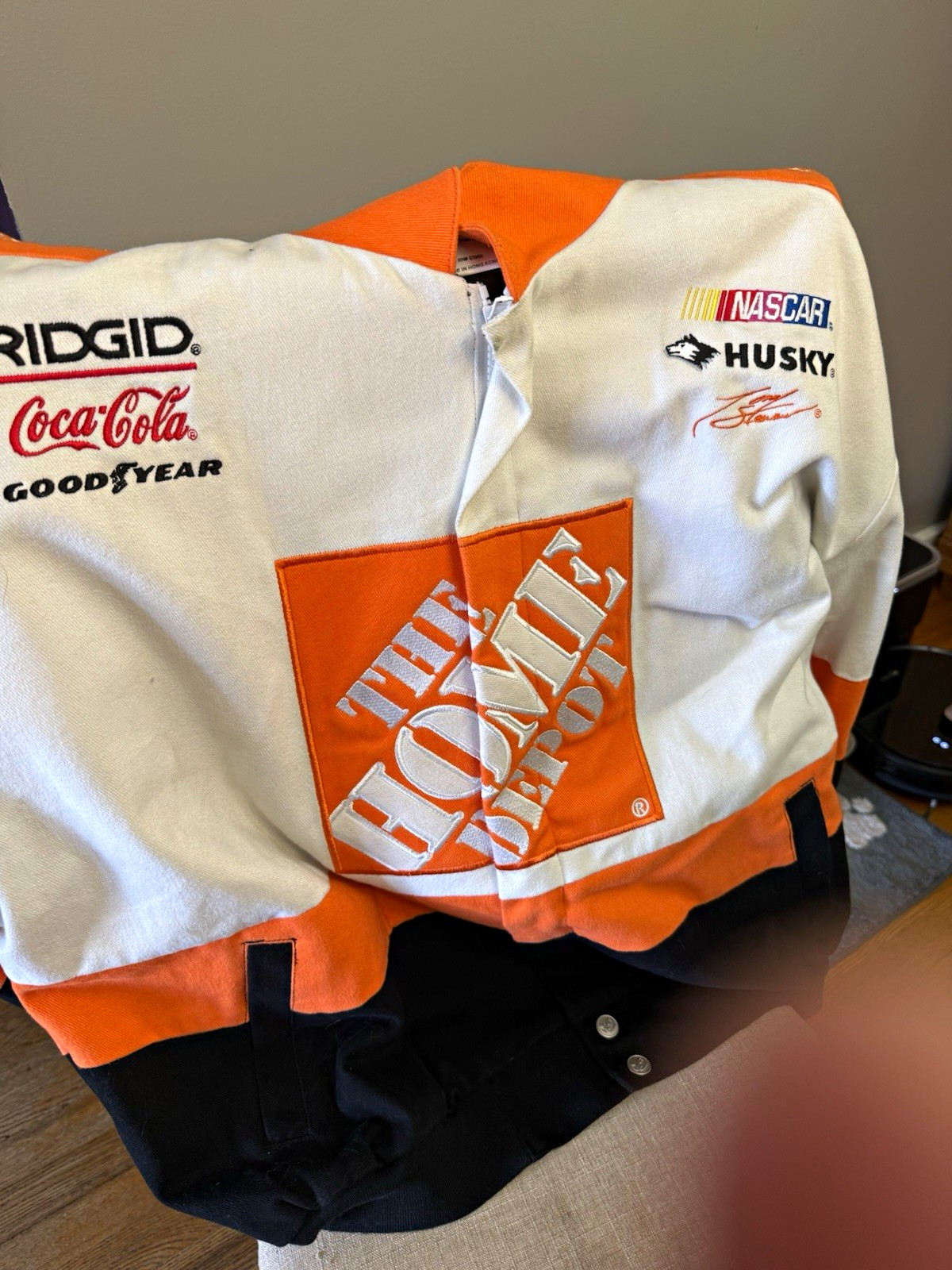 Chase Authentics Tony Stewart NASCAR Jacket XL Orange/White/Black Chase Authentics Tony Stewart NASCAR Jacket XL Orange/White/Black