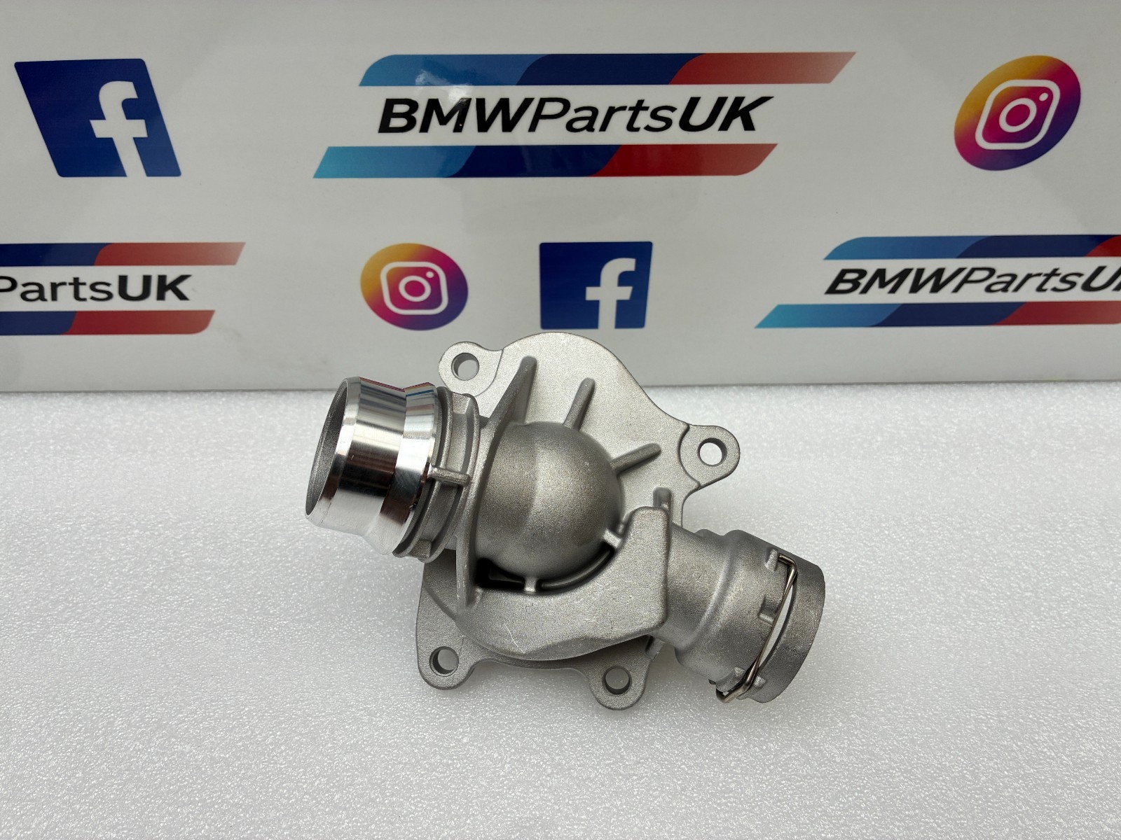 Bmw M47 M57 Aluminium thermostat housing 7805811 7789014 7787052 1998-2013