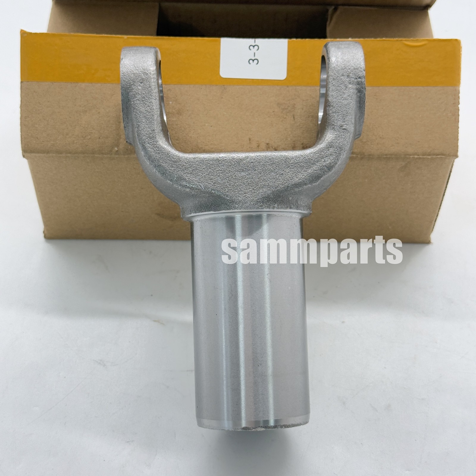 New 2-3-6081X 8.000 Length extended Trans Slip Yoke 1310 series 26/27 Spline