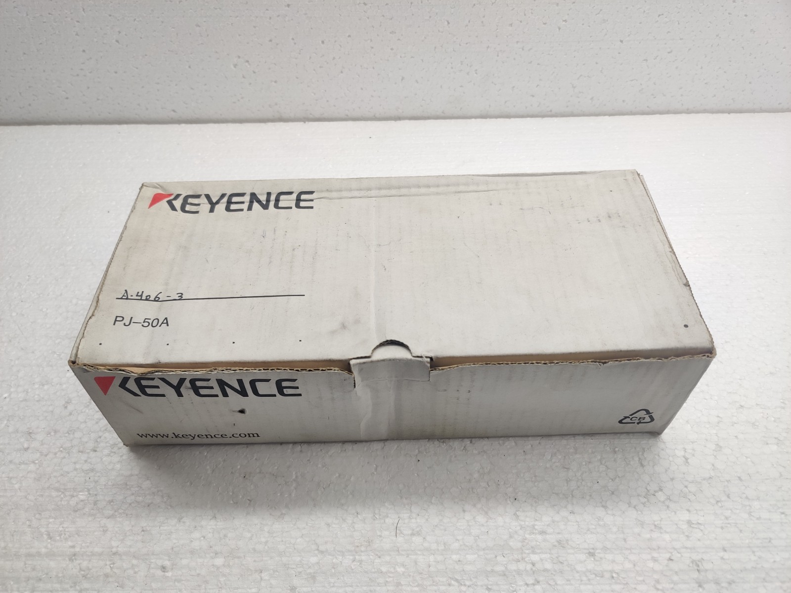 KEYENCE PJ-50A SAFETY LIGHT CURTAIN SENSOR ( NEW OPEN BOX )