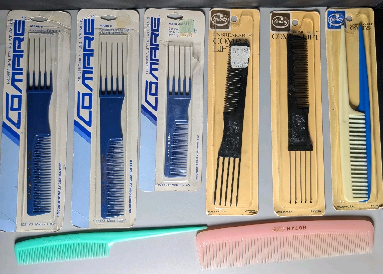 Lot VTG 70/80's Pocket Hair Combs & Pics Unbreakable Goody DuPont Comare Lot 8 Lot VTG 70/80's Pocket Hair Combs & Pics Unbreakable Goody DuPont Comare Lot 8