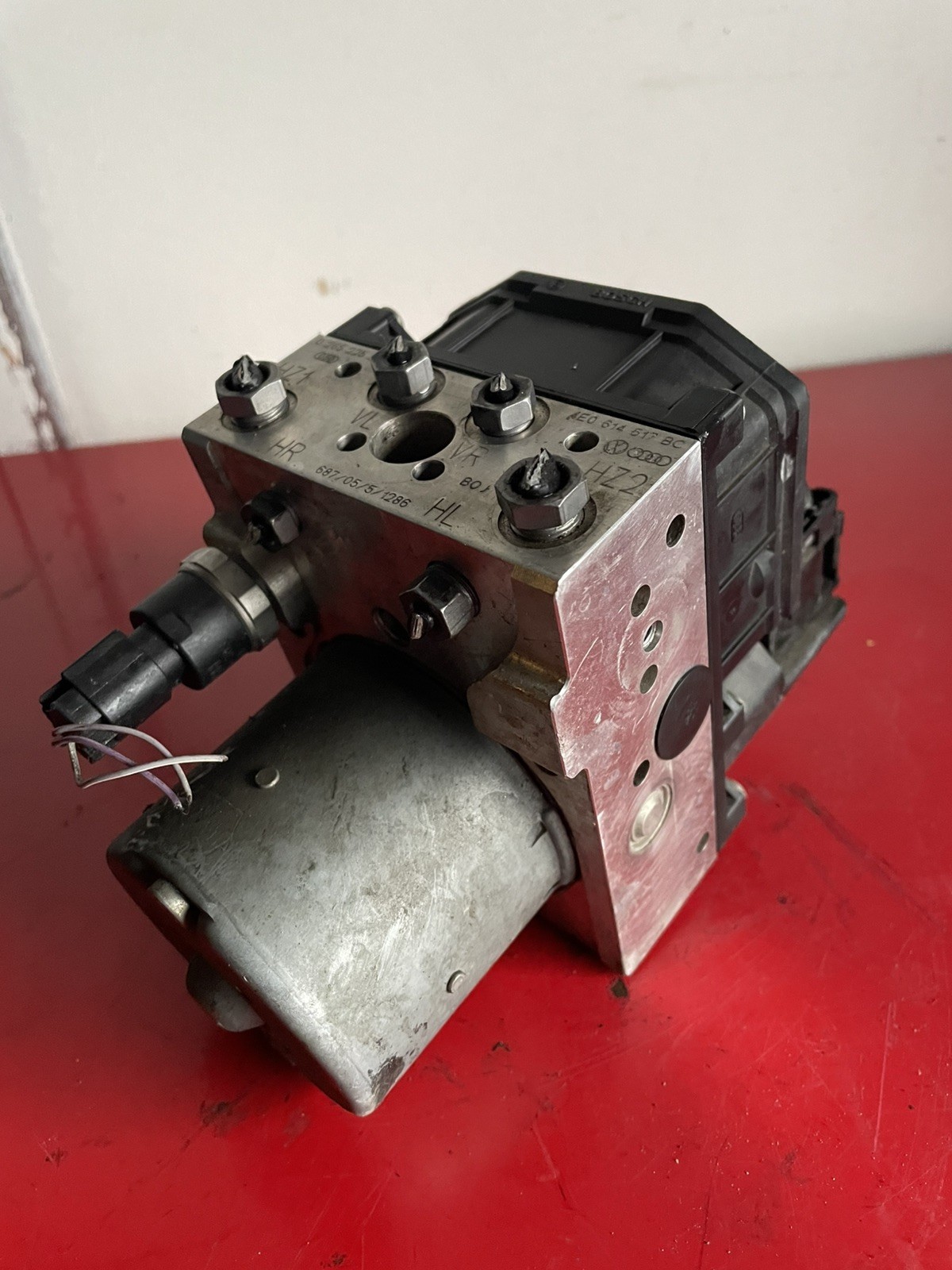 04-08 AUDI A8 ABS Anti-Lock Brake Pump 0 265 225 294
