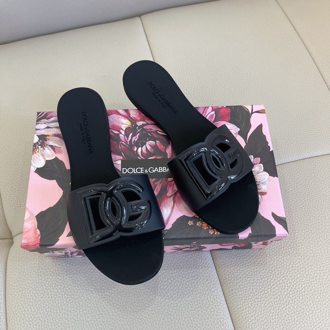Dolce & Gabbana DG Logo Slide Sandals Black Women’s Size 37 US 7