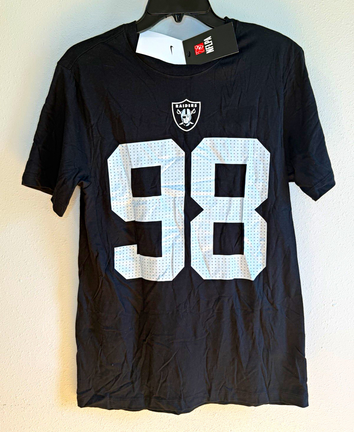Nike NFL Las Vegas Raiders Maxx Crosby #98 T-Shirt Mens Size Small NWT Nike NFL Las Vegas Raiders Maxx Crosby #98 T-Shirt Mens Size Small NWT