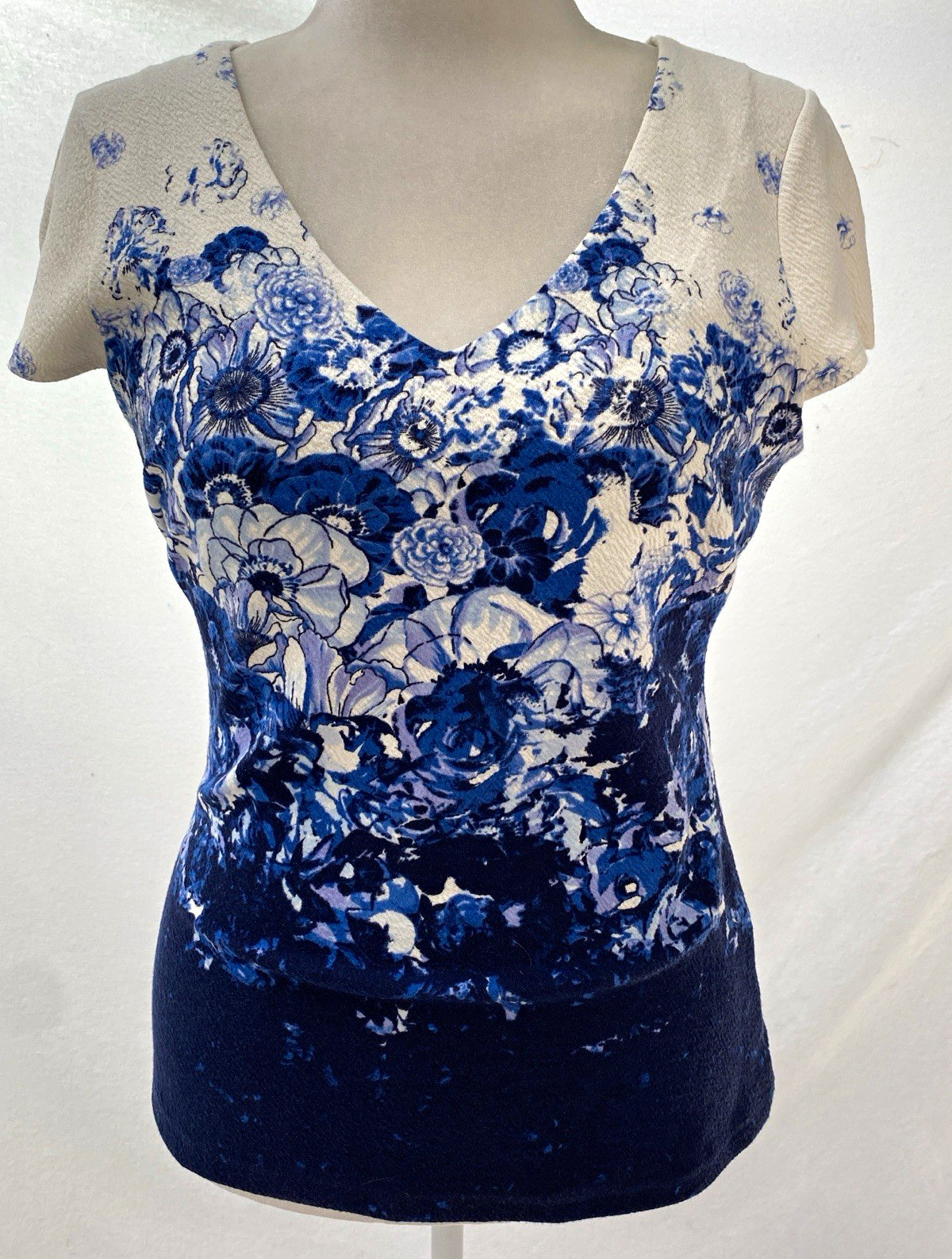 Anthropologie Blouse by Postmark - L Blue/White - NWOT