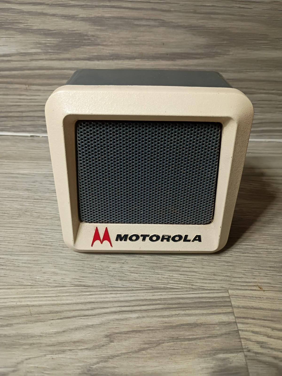 Vintage Motorola Mocom / Motrac Mobile Speaker (Prestine) Vintage Motorola Mocom / Motrac Mobile Speaker (Prestine)