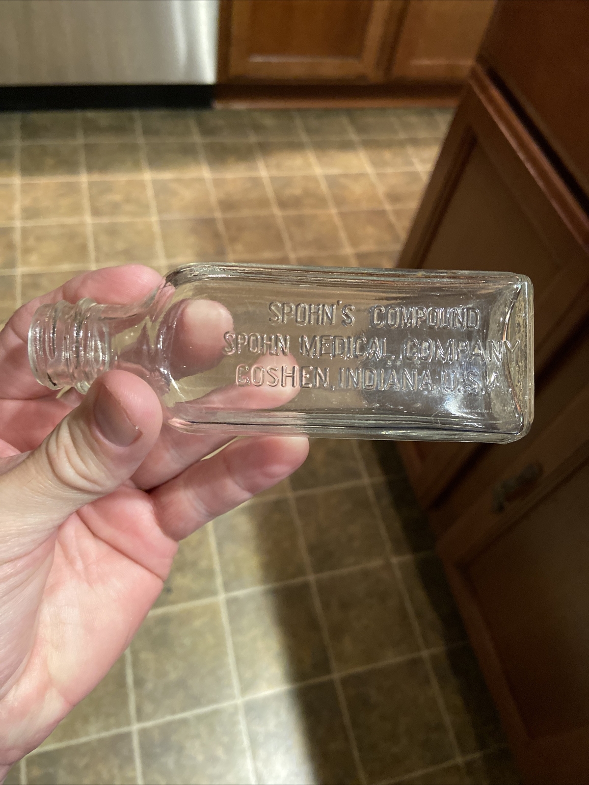 Rare Spohn’s Compound Spohn Medical Company MEDICINE BOTTLE Goshen Indiana IN