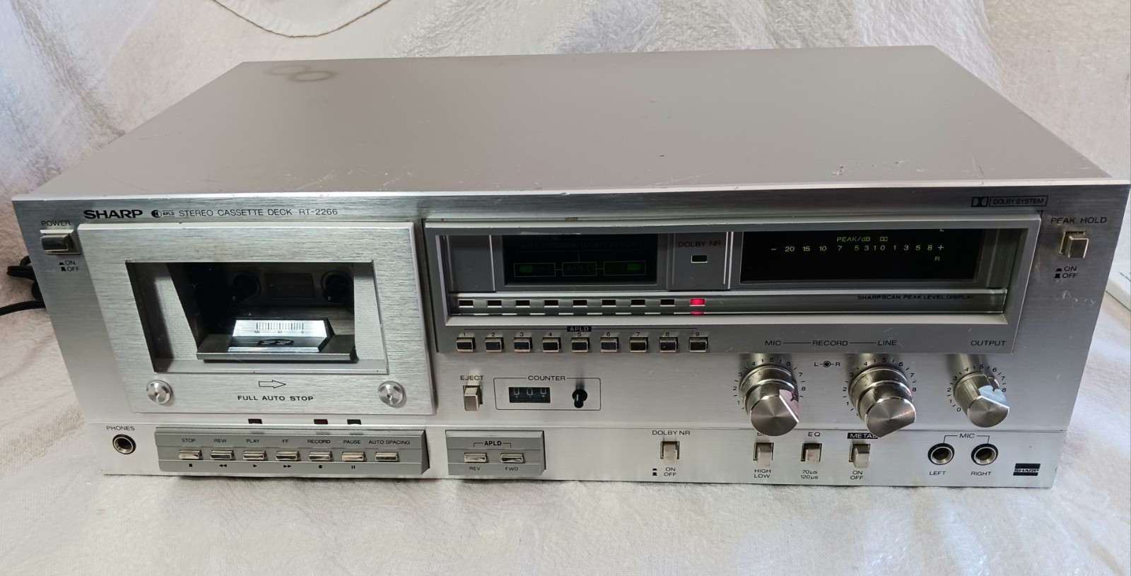 Vintage Sharp RT-2266 Stereo Cassette Deck - Powers On Eats Tapes -4 Repair/Part