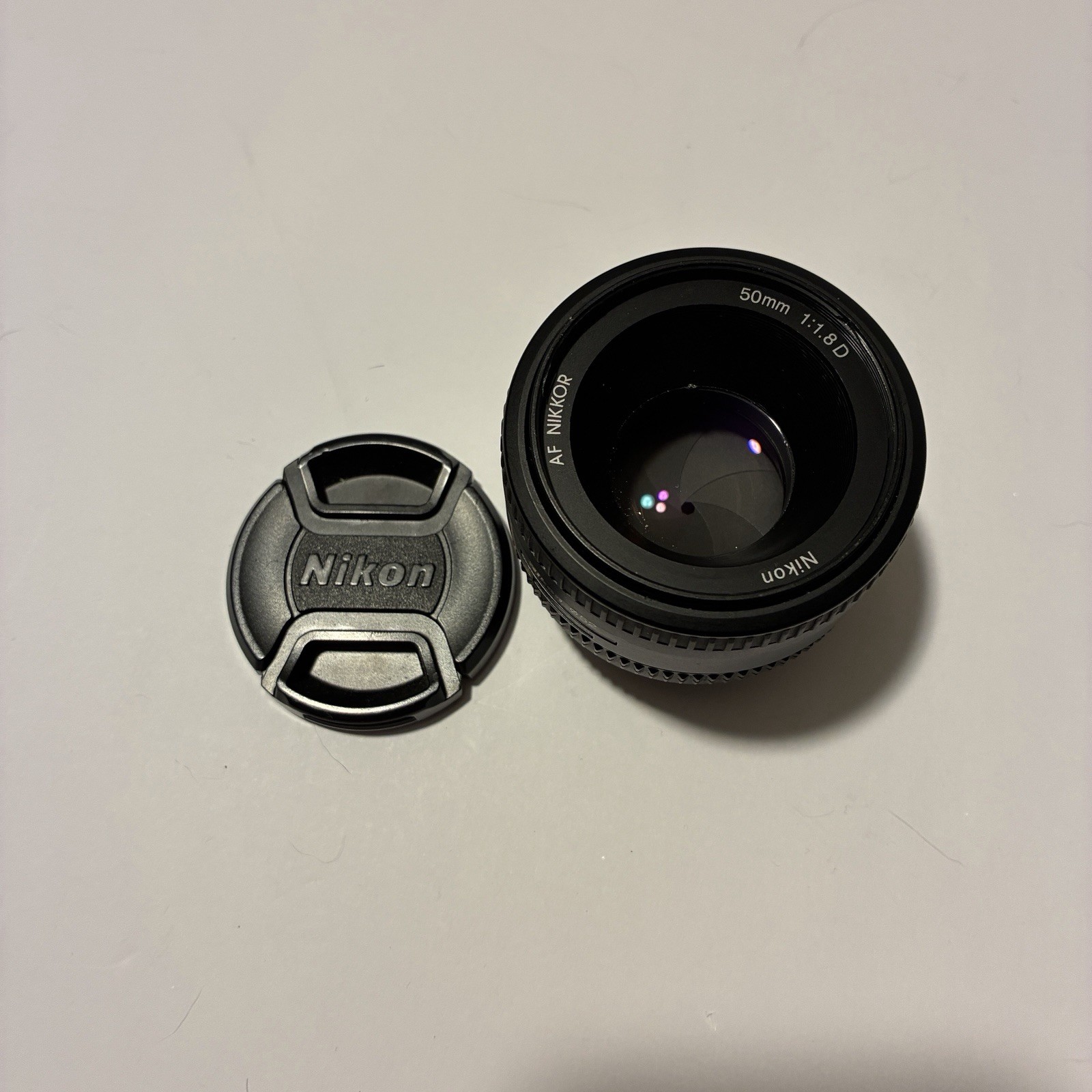 Nikon AF NIKKOR 50mm f/1.8D Standard Lens for Nikon F Mount Auto/Manual Nikon AF NIKKOR 50mm f/1.8D Standard Lens for Nikon F Mount Auto/Manual