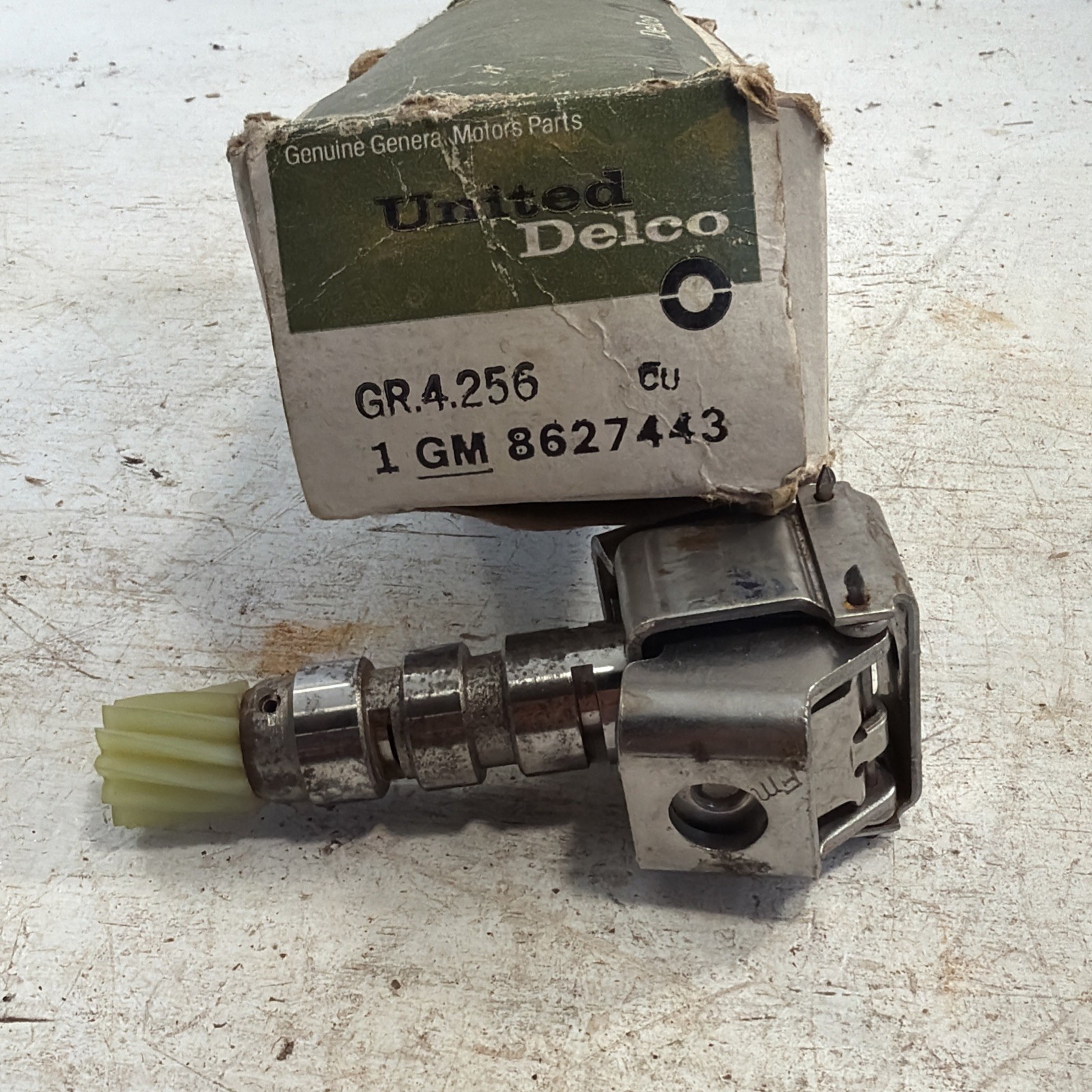 GM 3 Speed Hydra-Matic THM Transmission Governor 1964-68 Olds Pontiac Cadillac GM 3 Speed Hydra-Matic THM Transmission Governor 1964-68 Olds Pontiac Cadillac